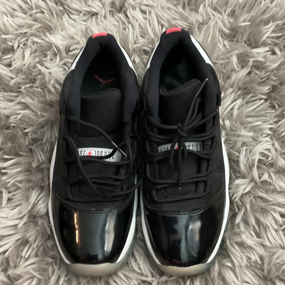 Nike Air Jordan 11 Retro Low BG “Infrared 23” Size 6Y w box